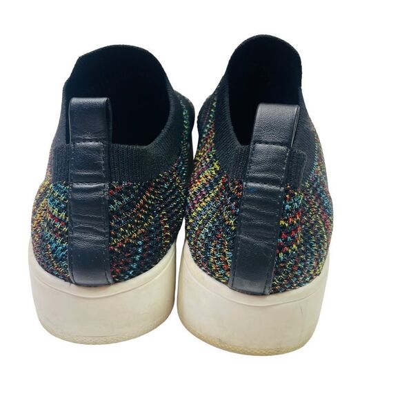 Steve Madden Gillis-C Slip-On Sneakers  - Size 6 - Picture 10 of 13